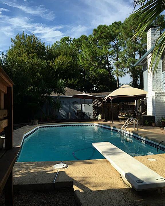 1st image of 10403 Sagevale Ct