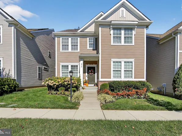 618 Kent Ct, Chester Springs, PA 19425