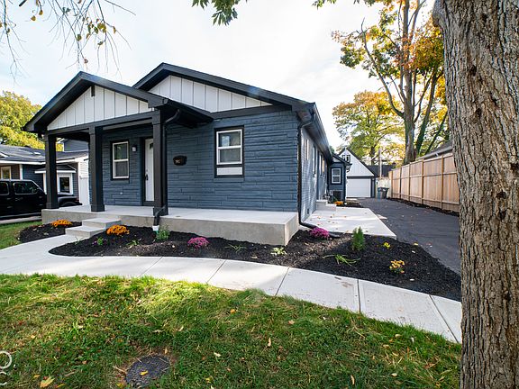 3rd image of 2517 Baur Dr