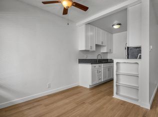 Large 1 bed in Franklin Village!, Los Angeles, CA 90068