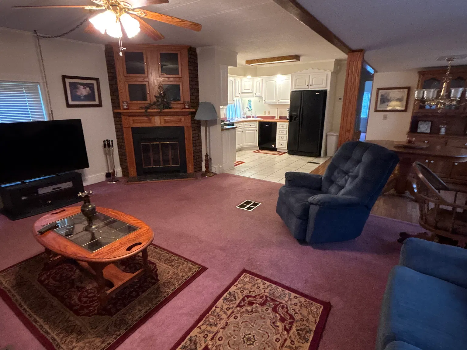 1 bed, 1100 sqft, $1,350 — Photo 3