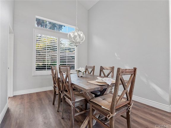 5th image of 27500 Berkshire Hills Pl