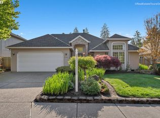 7802 SW Skyhar Dr, Portland, OR 97223
