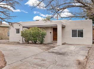 1037 Quincy St SE, Albuquerque, NM 87108