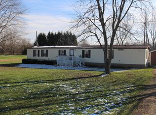 48233 28th Ave, Bangor, MI 49013