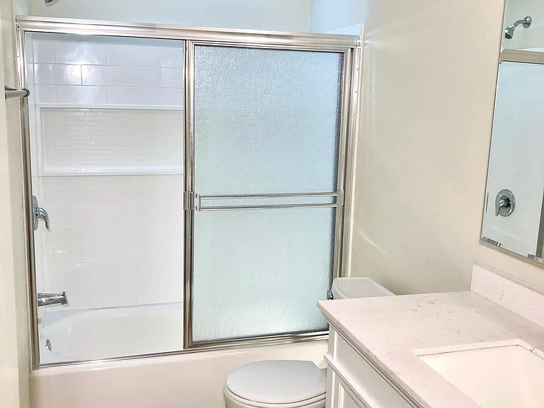 320 North Monterey Street — Photo 20