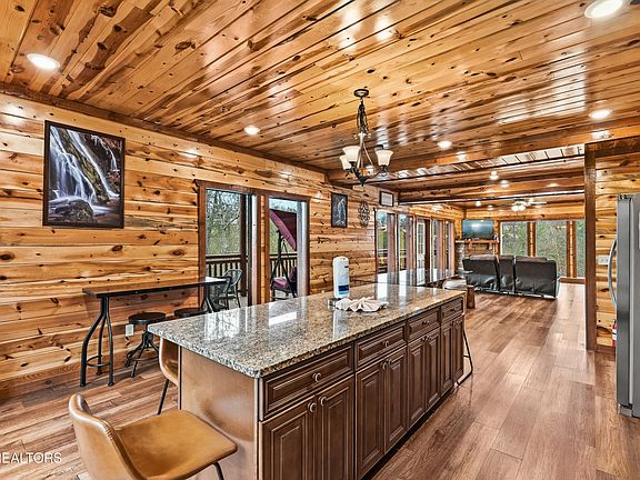 5th image of 2864 Owens Ridge Way