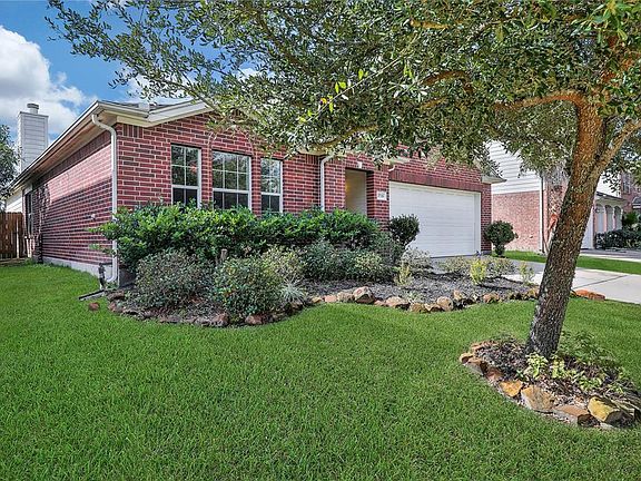 2nd image of 2739 Woodspring Forest Dr