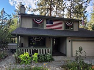 558 Lark Rd, Wrightwood, CA 92397