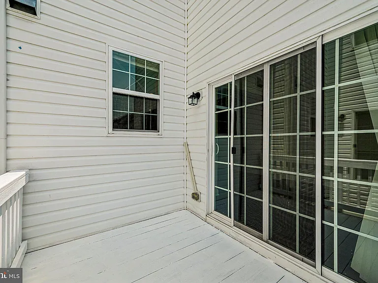 23004 Meadow Mist Rd — Photo 51