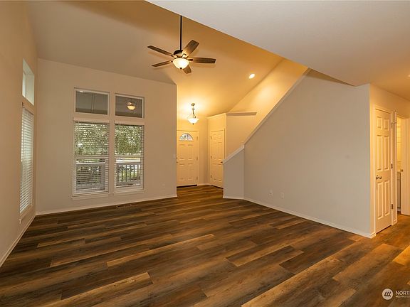 4th image of 8443 NW Town Summit Place