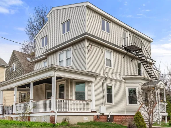 8 Fairview Ter #1, Somerville, MA 02145