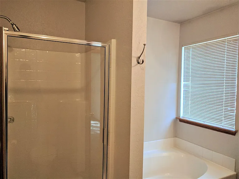 2821 E Lake Dr — Photo 7