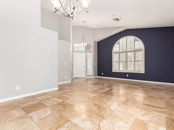 4th image of 9051 E Maple Dr