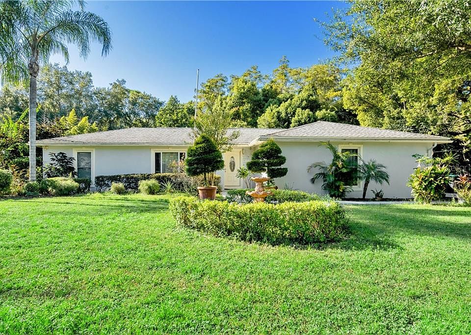1st image of 9777 Lake Georgia Dr