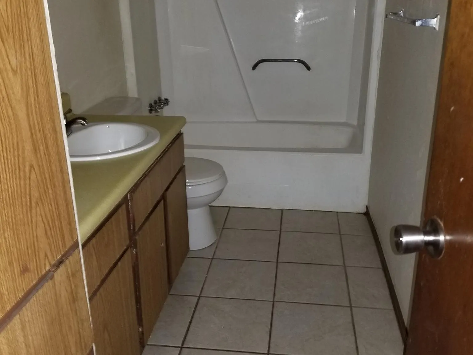 3 bed, 1119 sqft, $1,250 — Photo 3