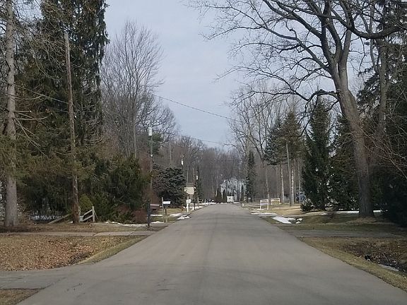 4th image of 20901 Sunnydale St