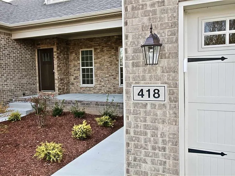 418 Cumberland Ridge Ct — Photo 8