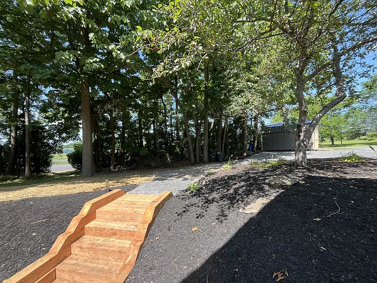 77 Auburn Rd #A — Photo 2