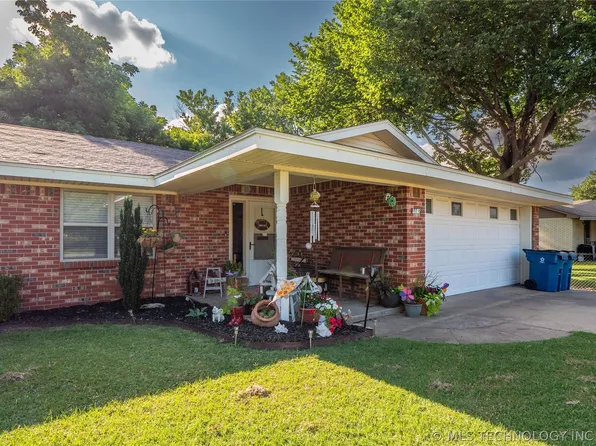 1107 S 12th St, McAlester, OK 74501