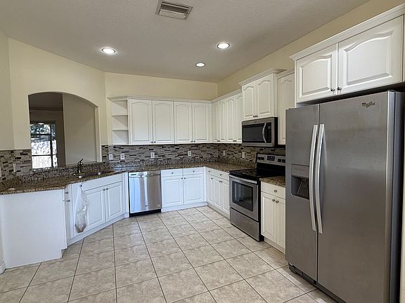 5th image of 1017 Whitegate Ct