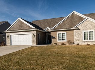 3053 Platinum Dr NE, Rochester, MN 55906