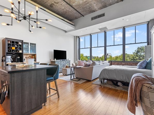 156 Porter St APT 225
