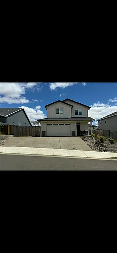 530 NW Crater Lake Dr Photo 1 530 NW Crater Lake Dr Photo 1