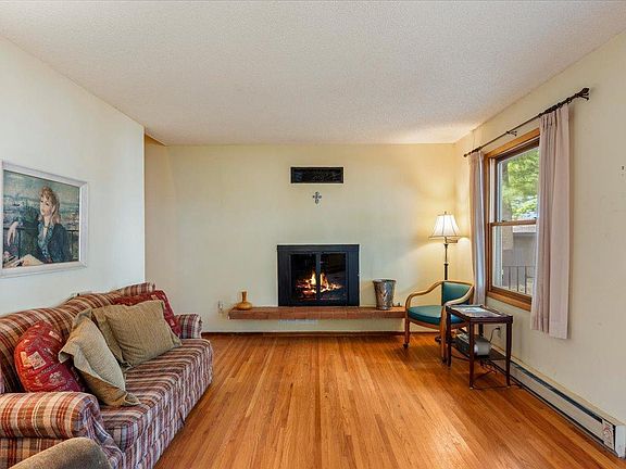 5th image of 4437 Herg Trl NW