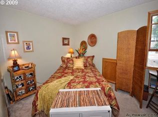 15265 Boones Way, Lake Oswego, OR 97035
