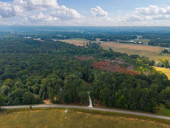 4th image of 1810 Sandy Flat Rd