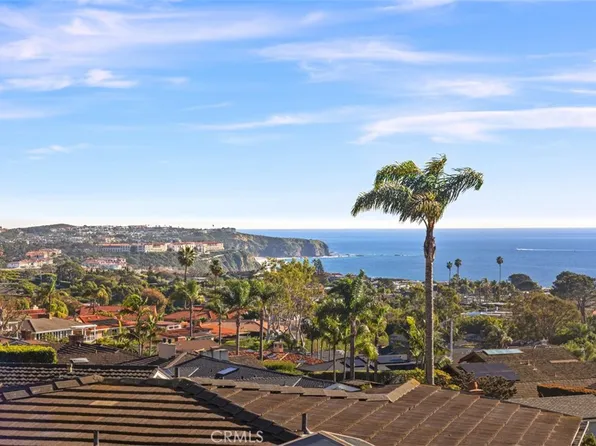 2 N Vista De La Luna, Laguna Beach, CA 92651