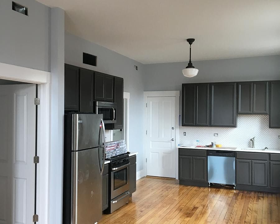 1st image of 938 N Wolcott Ave APT 2