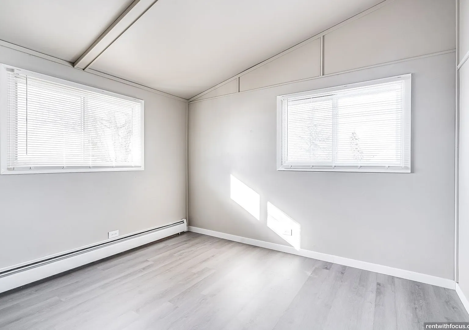 405 School St. — Photo 4