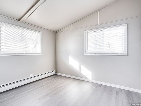 4th image of 405 School St #3