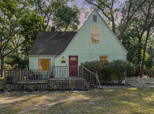 2876 Worden St, Norton Shores, MI