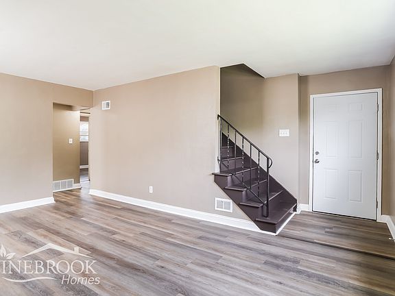 4th image of 1643 26th Ave