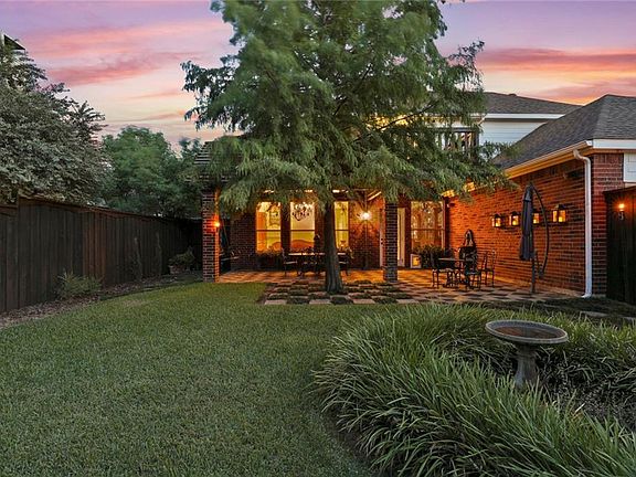 4th image of 1840 Angel Falls Dr