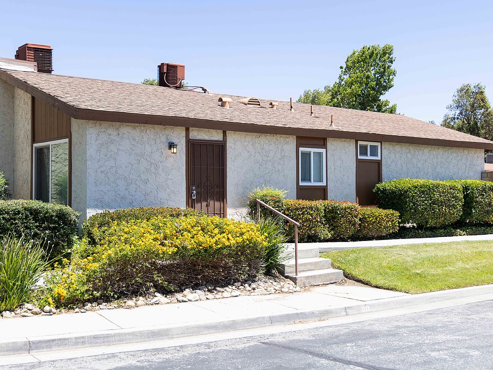 1st image of 1272 Vista Serena Ave