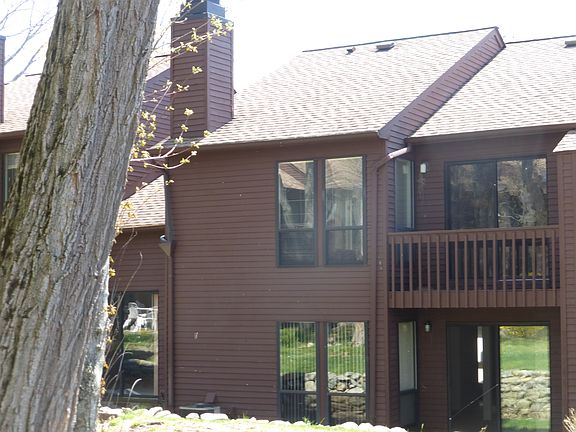 4th image of 235 Woods Brooke Cir