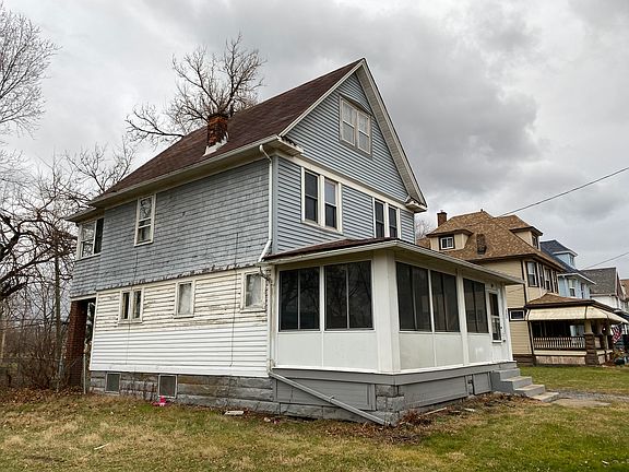 3rd image of 543 E 109th St