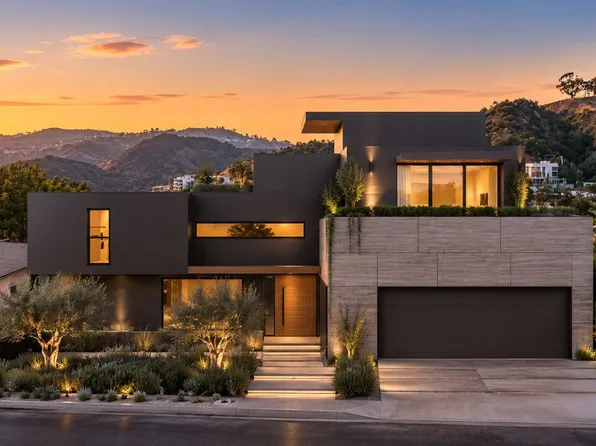 2453 Creston Way, Los Angeles, CA 90068