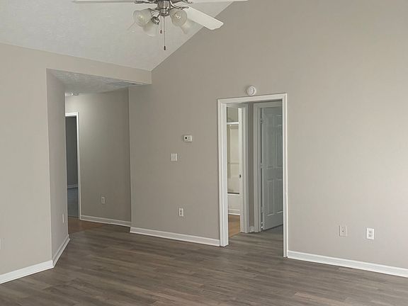 4th image of 9123 Jefferson Village Dr SW