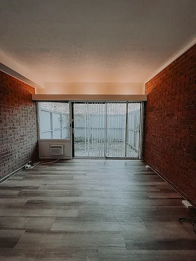 Building Photo 3