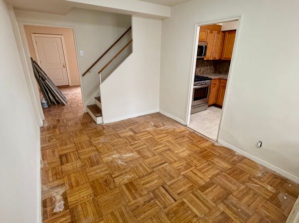 (undisclosed Address)