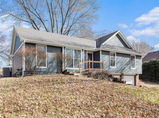 9931 N Harrison Dr, Kansas City, MO 64155