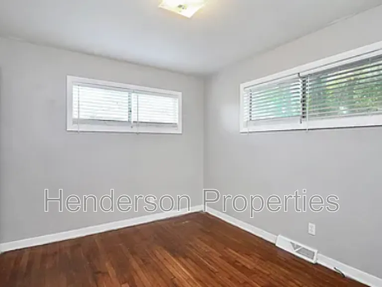 2244 English Dr — Photo 11