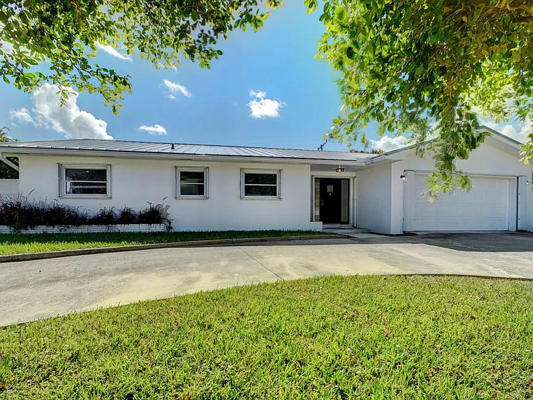 1171 Bimini Ln — Photo 19