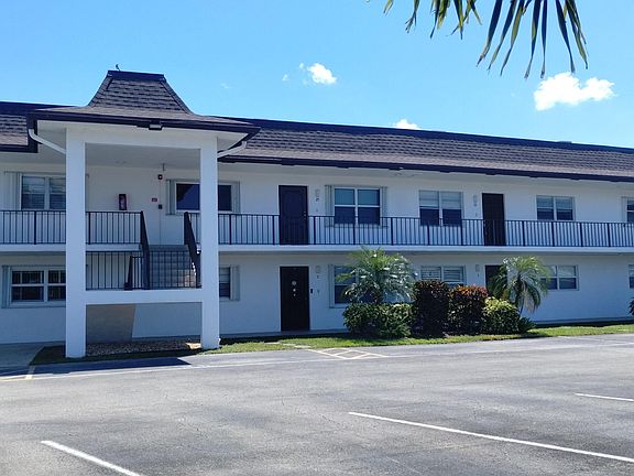 2nd image of 3111 Gardens East Drive #23