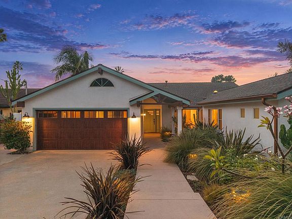 3rd image of 1830 Eucalyptus Ave